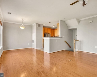 13038 Cabin Creek Road - Photo Thumbnail 3