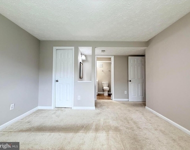 8382 Brockham Drive - Photo Thumbnail 17