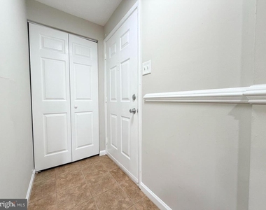 8382 Brockham Drive - Photo Thumbnail 3