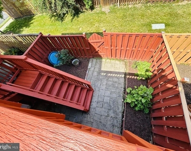2503 Wheat Meadow Court - Photo Thumbnail 22
