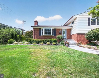 6824 Felix Street - Photo Thumbnail 3