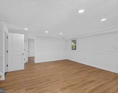 6824 Felix Street - Photo Thumbnail 19