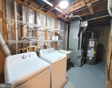 13689 Wildflower Lane - Photo Thumbnail 17