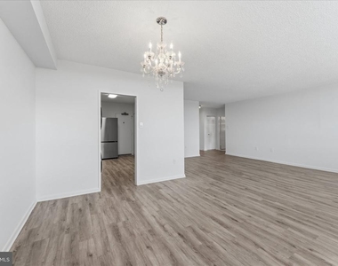 3701 S George Mason Drive - Photo Thumbnail 9