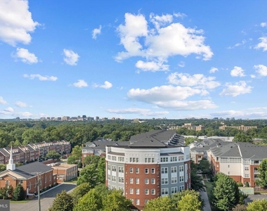 3701 S George Mason Drive - Photo Thumbnail 28