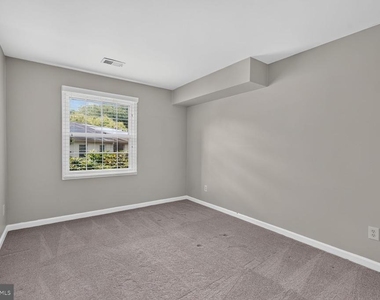 8358 Dunham Court - Photo Thumbnail 14
