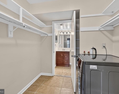 8358 Dunham Court - Photo Thumbnail 11