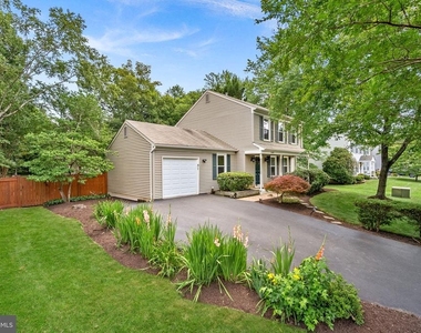 5405 Hampton Forest Way - Photo Thumbnail 58