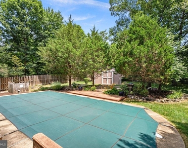 5405 Hampton Forest Way - Photo Thumbnail 49