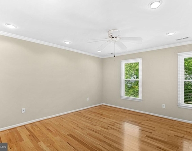 5405 Hampton Forest Way - Photo Thumbnail 23