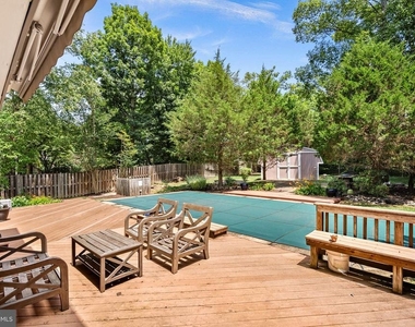 5405 Hampton Forest Way - Photo Thumbnail 46