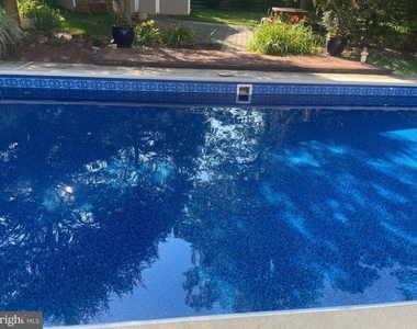 5405 Hampton Forest Way - Photo Thumbnail 52