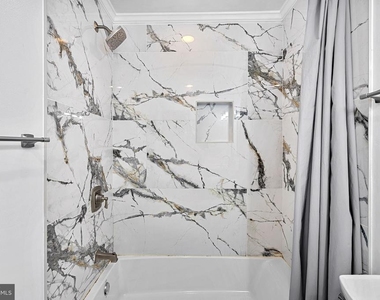 5405 Hampton Forest Way - Photo Thumbnail 33