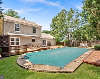 5405 Hampton Forest Way - Photo Thumbnail 41