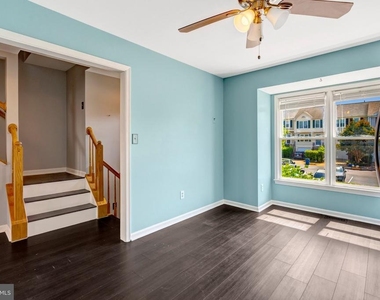 14716 Grobie Pond Lane - Photo Thumbnail 3