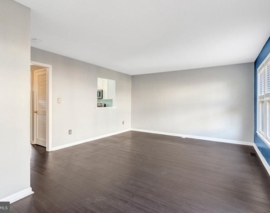 14716 Grobie Pond Lane - Photo Thumbnail 14