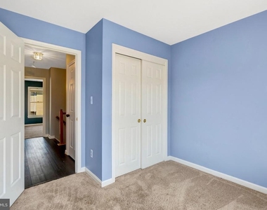 14716 Grobie Pond Lane - Photo Thumbnail 28