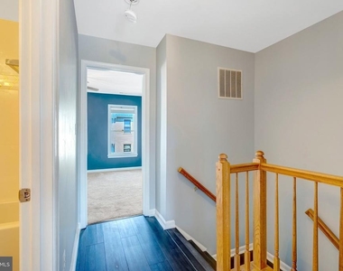 14716 Grobie Pond Lane - Photo Thumbnail 21