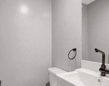 7217 Reservation Drive - Photo Thumbnail 17
