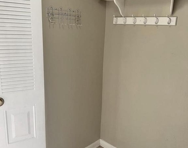 13219 Keach Place - Photo Thumbnail 10