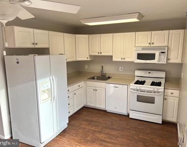 13219 Keach Place - Photo Thumbnail 6
