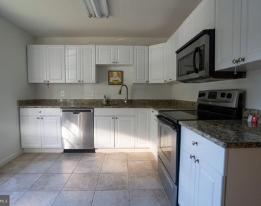 7446 Adams Park Court - Photo Thumbnail 12