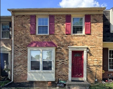 7446 Adams Park Court - Photo Thumbnail 5