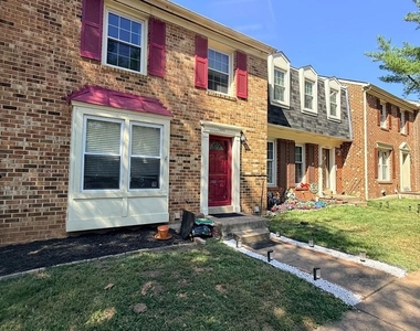 7446 Adams Park Court - Photo Thumbnail 6