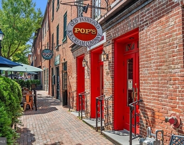 406 Payne Street N - Photo Thumbnail 11