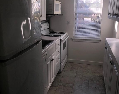 113 E Glebe Road - Photo Thumbnail 3