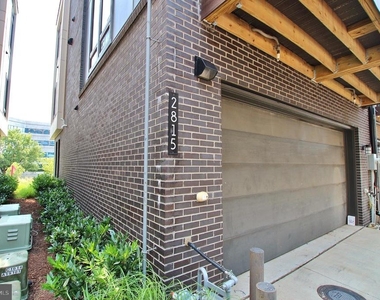 2815 Eisenhower Avenue - Photo Thumbnail 6