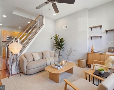 2663 Martha Street - Photo Thumbnail 2
