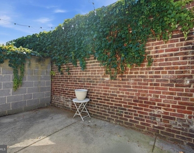 2663 Martha Street - Photo Thumbnail 11
