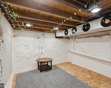 2663 Martha Street - Photo Thumbnail 23