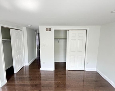 709 S Warnock Street - Photo Thumbnail 13