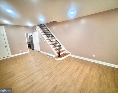 623 Fitzgerald Street - Photo Thumbnail 3
