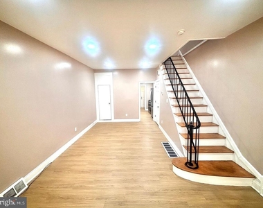623 Fitzgerald Street - Photo Thumbnail 2