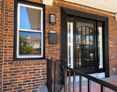 162 W Godfrey Avenue - Photo Thumbnail 1
