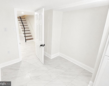 162 W Godfrey Avenue - Photo Thumbnail 15