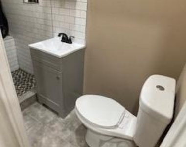758 N Dekalb Street - Photo Thumbnail 42