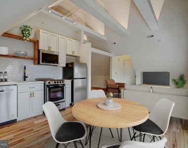 620 S 8th Street - Photo Thumbnail 2