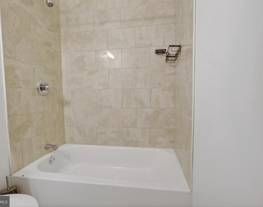 6028 Market Street - Photo Thumbnail 7