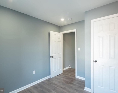3060 Salmon Street - Photo Thumbnail 9