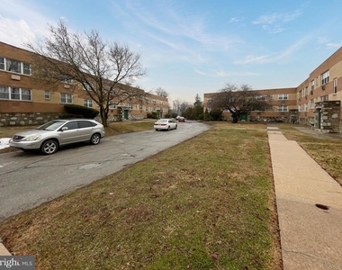 1409 N 76th Street - Photo Thumbnail 19