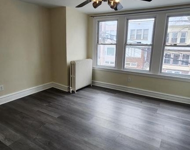 211 Wright Avenue - Photo Thumbnail 12