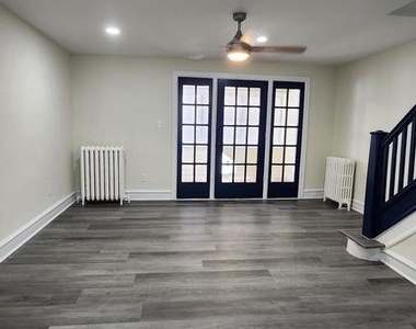 211 Wright Avenue - Photo Thumbnail 5