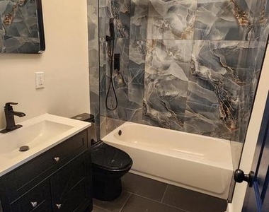 211 Wright Avenue - Photo Thumbnail 14