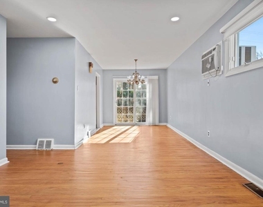 309 Williams Road - Photo Thumbnail 5