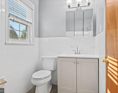 309 Williams Road - Photo Thumbnail 22