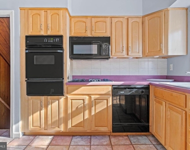 309 Williams Road - Photo Thumbnail 8